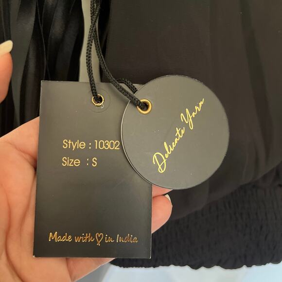 Japna Satin Pleated Wrap Womens Top Sz S Indie Holiday Glam Cocktail NYE Deep V - Picture 9 of 11